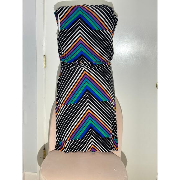 Calvin Klein Chevron Stripe Belted Dress – Size M - Picture 1 of 6